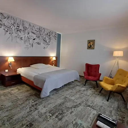Bed & Breakfast Intryga 2*