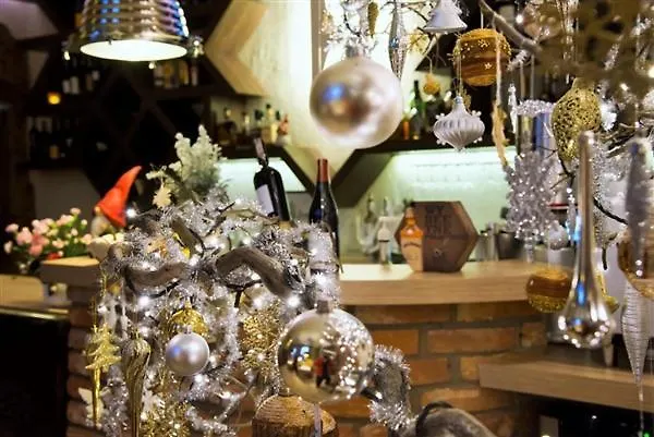 Intryga Bed and breakfast 4*